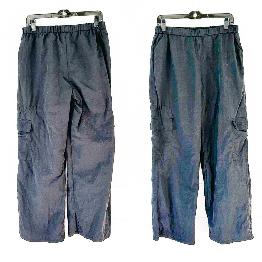 PACSUN NWOT Nylon Wide Leg Windbreakers Size Medium Cargo Pockets High Rise